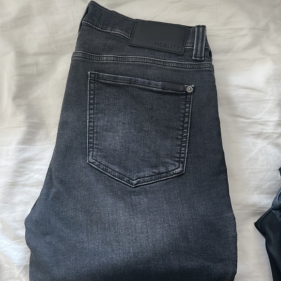 7 PAIR LOT MENS JEANS - Picture 1 of 7